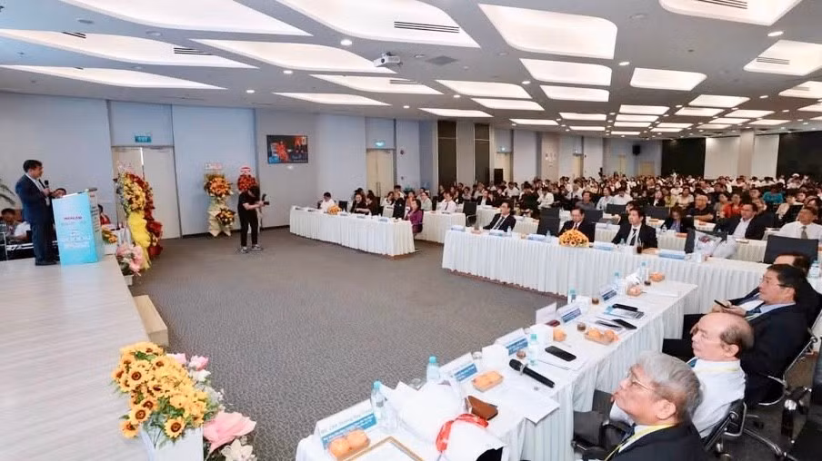 Quang cảnh hội nghị khoa học Bệnh viện Gia An 115.