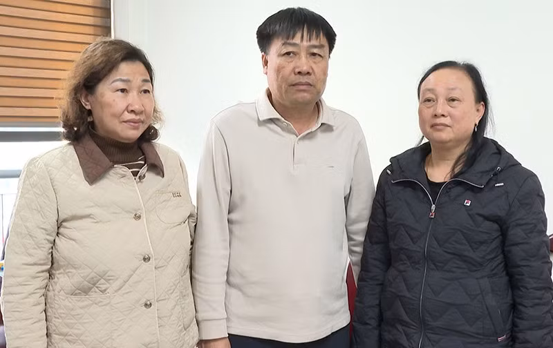 ba-doi-thuong.jpg