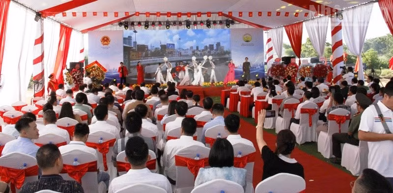 ndo_tr_quang-canh.jpg