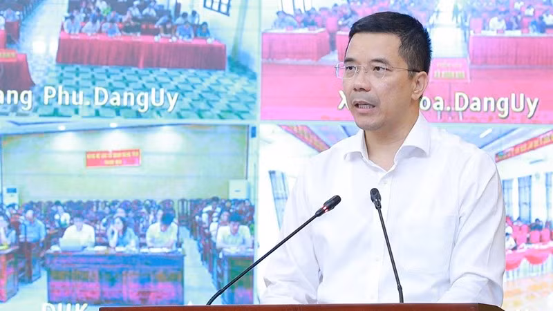 3-phong.jpg