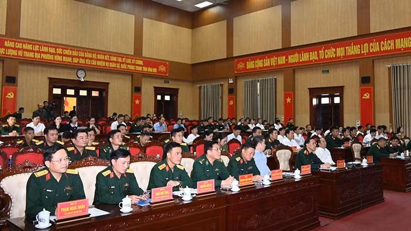 2-dai-bieu.jpg