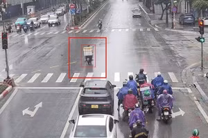 Camera AI phát hiện lỗi vi phạm giao thông tại nút giao Phạm Văn Bạch-Hoàng Quán Chi ngày 13/12. (Ảnh: Cục Cảnh sát giao thông)