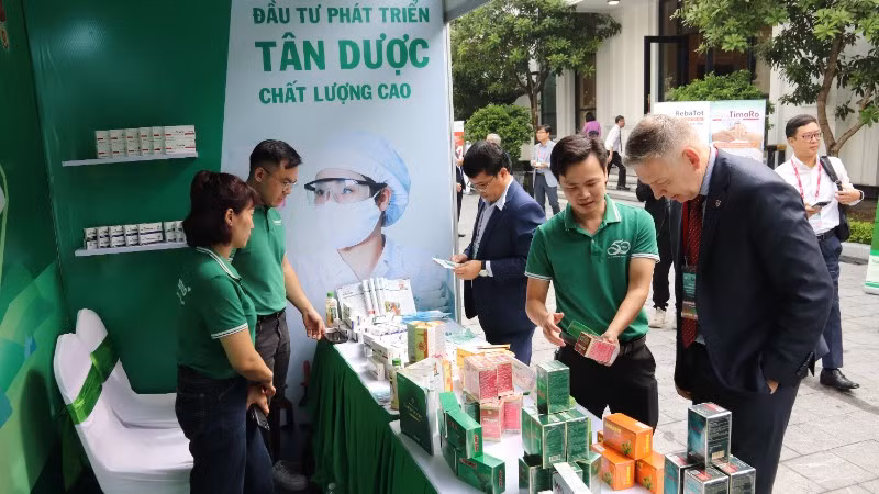 Traphaco tự tin với sức cạnh tranh mạnh mẽ của 2 dòng sản phẩm chiến lược.