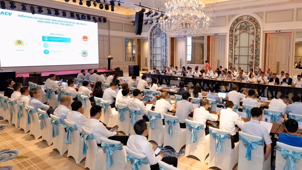 Hội nghị chuyên đề về công tác chuyển đổi số do Tổng Công ty Cảng Hàng không Việt Nam tổ chức mới đây. (Ảnh: THÙY LINH)