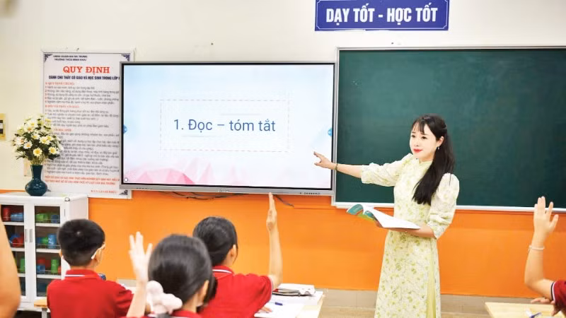 Giờ học tại Trường trung học cơ sở Minh Khai, Hà Nội. (Ảnh: THẾ ĐẠI)