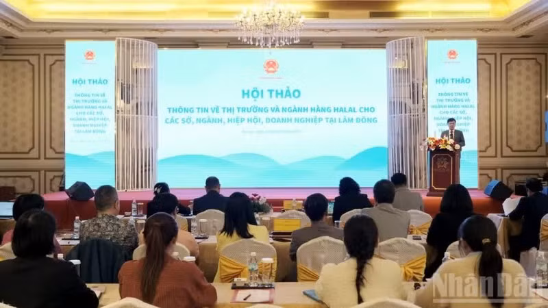 Quang cảnh hội thảo.