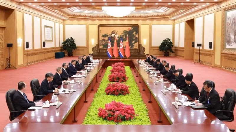 Chủ tịch Trung Quốc Tập Cận Bình chủ trì tiếp phái đoàn Triều Tiên. (Ảnh: TÂN HOA XÃ)