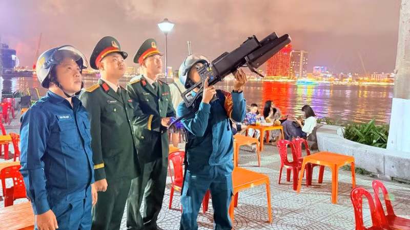 Lực lượng chức năng thành phố Đà Nẵng tăng cường tuần tra, bảo đảm trực 24/24 giờ, xử lý nghiêm các trường hợp vi phạm về sử dụng UAV trái phép.