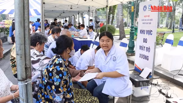 [Video] TP Hồ Chí Minh đặt mục tiêu nâng tuổi thọ trung bình lên 77 vào năm 2030