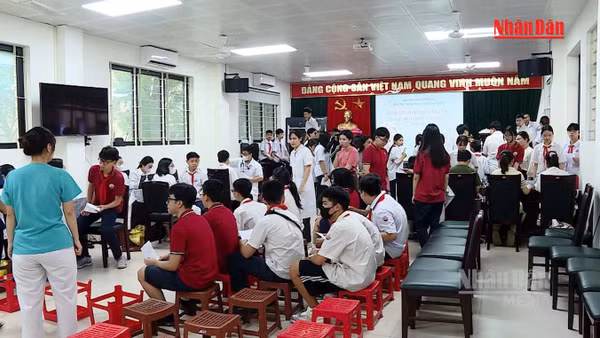 [Video] Hà Nội tăng tốc khám sức khỏe học đường, số hóa hồ sơ y tế trước thềm năm học mới