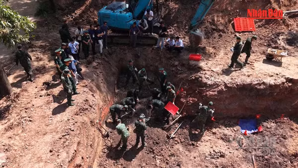 [Video] Sau 3 tháng đã tìm thấy 672 bộ hài cốt liệt sĩ tại Công viên Lê Thị Riêng