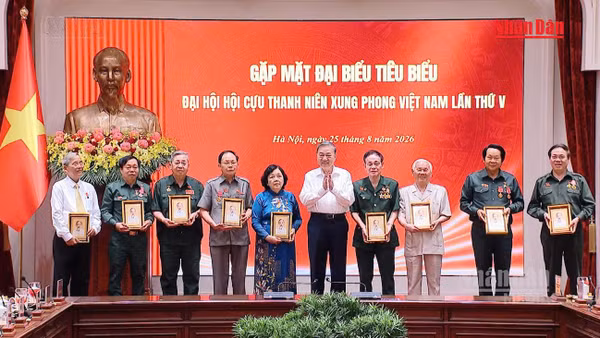 [Video] Tổng Bí thư, Chủ tịch nước Tô Lâm: Mỗi cựu Thanh niên xung phong tiếp tục góp phần mở đường trong nhận thức, giữ gìn truyền thống, trong nếp sống, trong tinh thần đổi mới