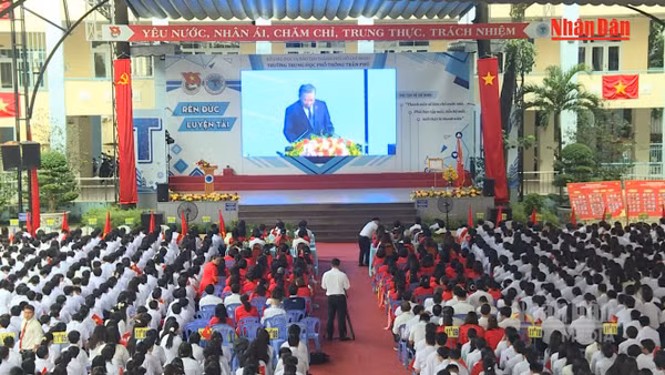 [Video] Cả nước sẽ đồng loạt chào cờ, đánh trống khai giảng năm học mới 
