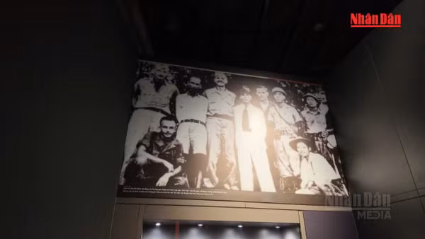 [Video] Tư duy đối ngoại và bài học từ mùa thu năm 1945