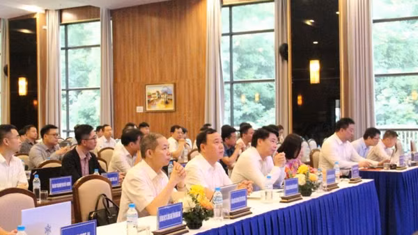 Hội nghị tập huấn triển khai Luật và các văn bản dưới Luật về Luật Trí tuệ nhân tạo. (Ảnh: Bộ Khoa học và Công nghệ)