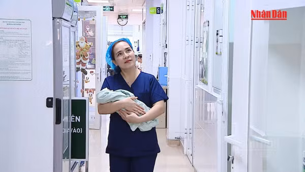 [Video] Bộ Y tế đề xuất trợ cấp hằng tháng cho trẻ dưới 3 tuổi