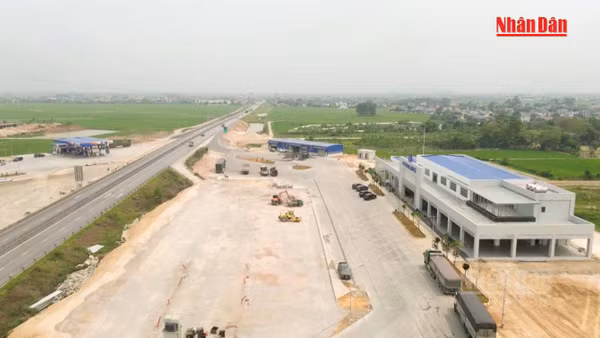 [Video] Phải đưa các trạm dừng nghỉ trên cao tốc Bắc - Nam vào khai thác dịp 2/9