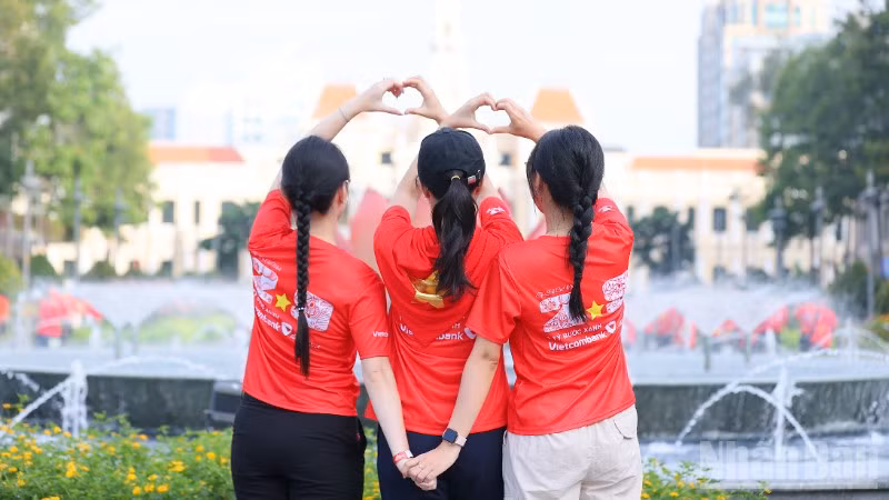 ndo_br_gia-dinh-3-1021.jpg