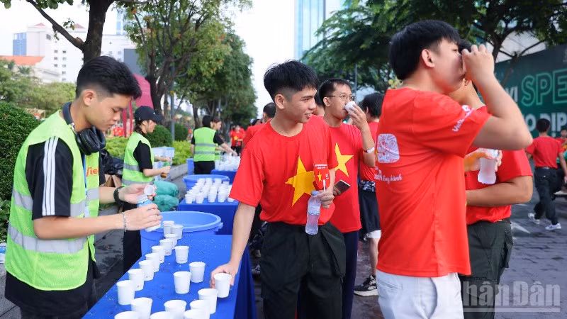 ndo_br_tiep-nuoc-3-6759.jpg