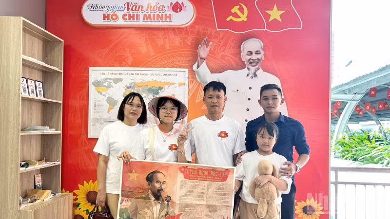 ndo_br_khong-gian-van-hoa-metro-2525.jpg