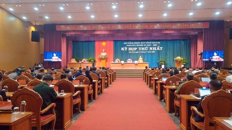Quang cảnh kỳ họp.