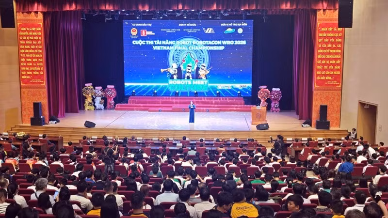 Toàn cảnh lễ bế mạc. (Ảnh: Lương Tùng)