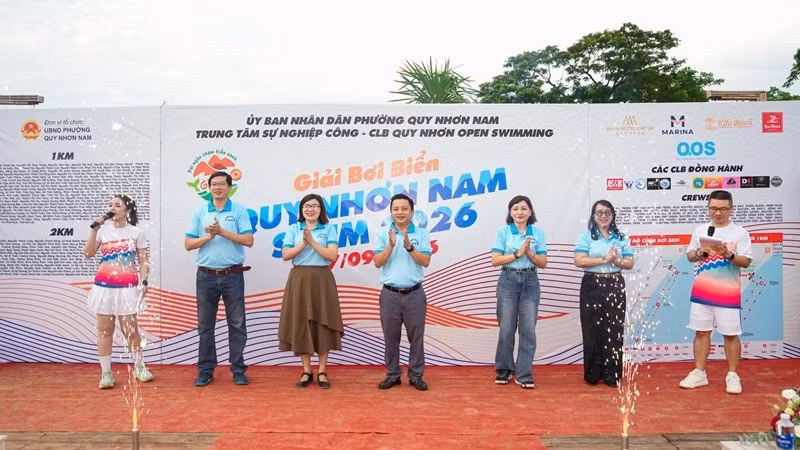 Khu vực tổ chức Giải bơi biển “Quy Nhơn Nam Swim 2026” tại Công viên Thiếu nhi mở rộng, phường Quy Nhơn Nam. (Ảnh: ĐẶNG VIỆT)