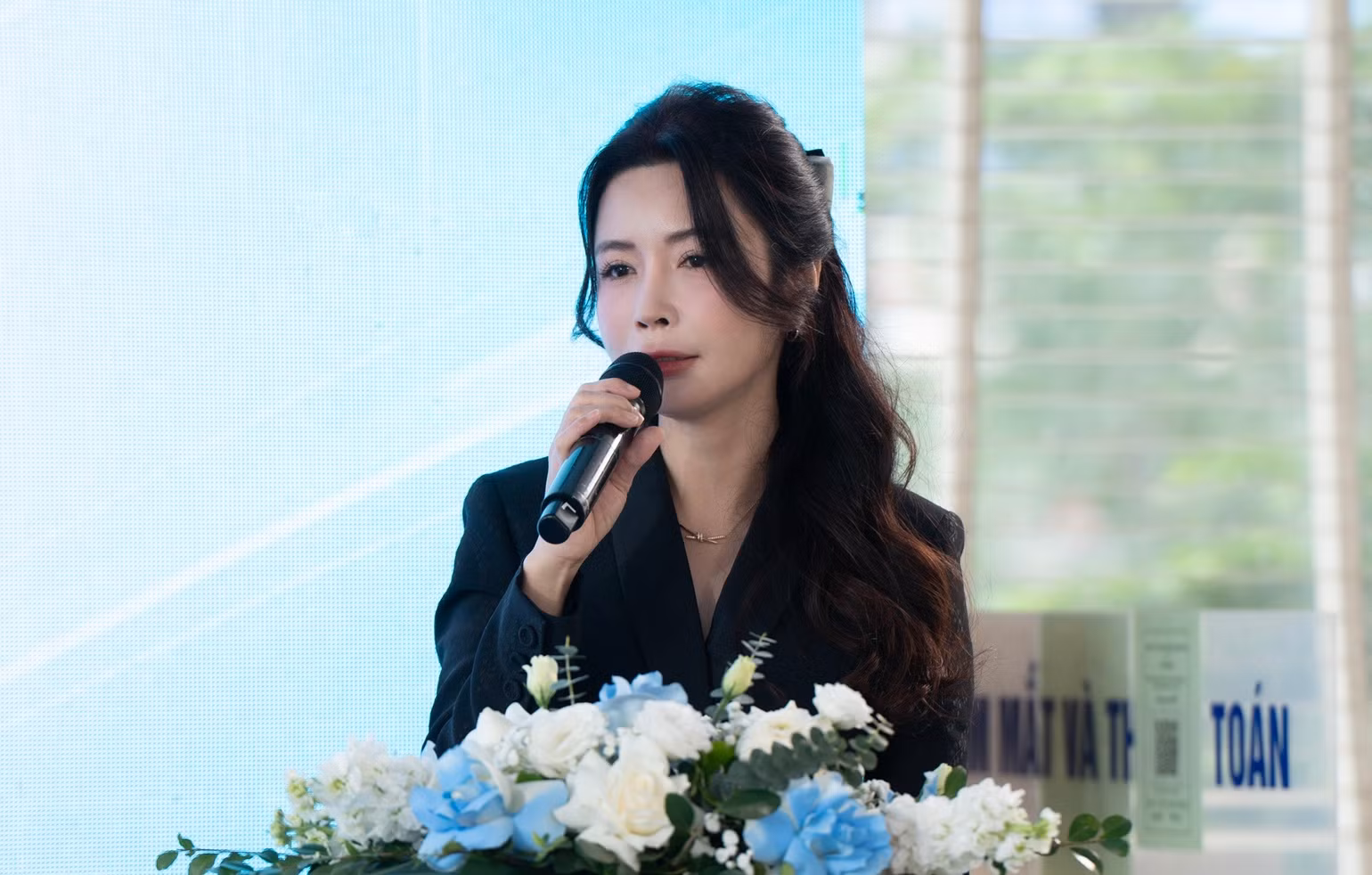 lgh01513-copy.jpg