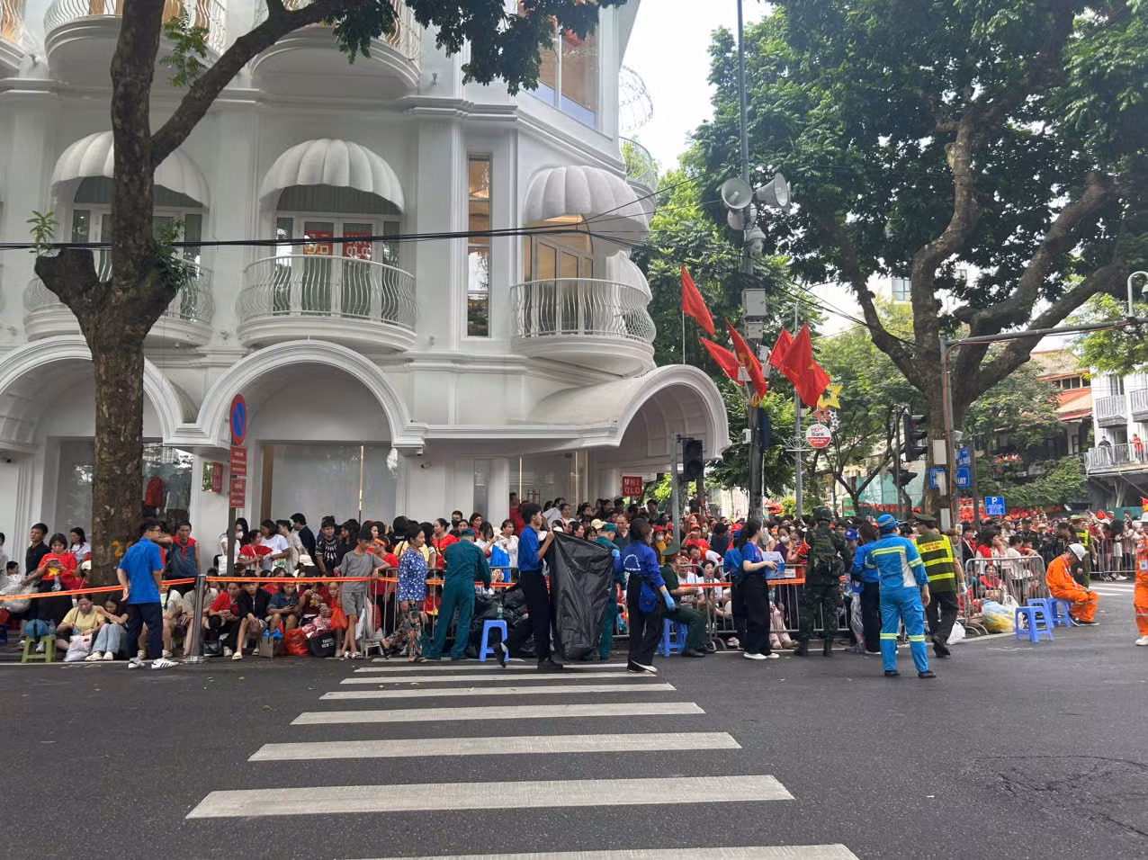 z6959560093879-19c52eb5869366c95460f3b98341365a.jpg