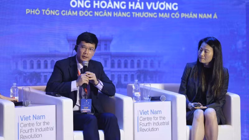 h5-nam-a-bank-dai-lien-7027.jpg