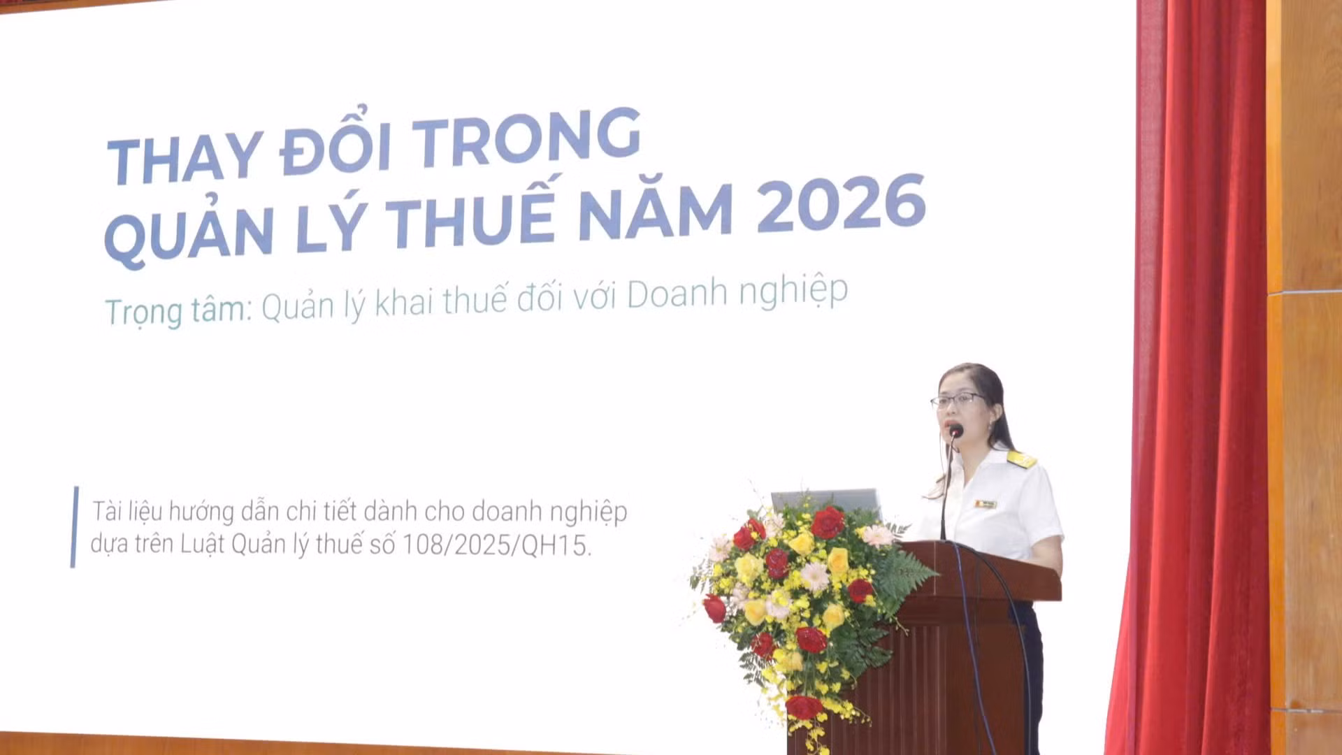 h2-thue-doi-thoai-doanh-nghiep-lon-4392.jpg