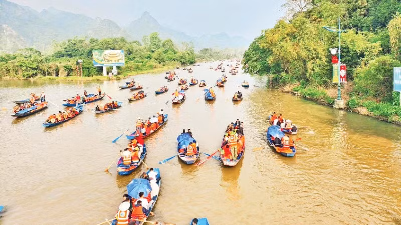 Lễ hội chùa Hương 2026 có nhiều bước đột phá, ngày càng văn minh hơn.