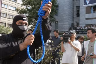 [Video] Iran tử hình nghi phạm liên quan đến cơ quan tình báo Mossad của Israel