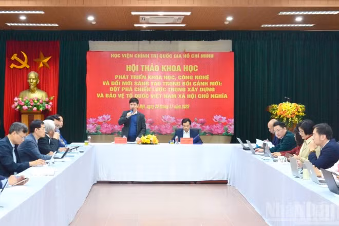 Quang cảnh hội thảo. (Ảnh: PHẠM CƯỜNG)