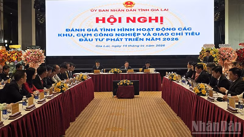 Quang cảnh hội nghị