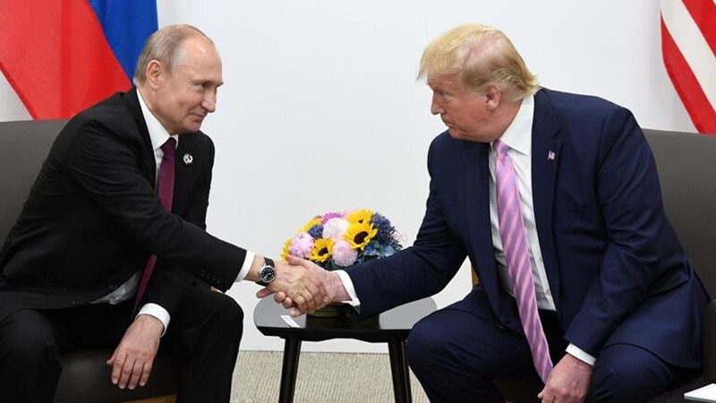 Tổng thống Nga Vladimir Putin và người đồng cấp Mỹ Donald Trump có thể gặp nhau trong những ngày tới. (Ảnh: RIA Novosti)