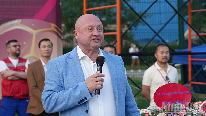 Ông Alexey Negashev phát biểu tại lễ bế mạc. ndo_br_dsc05915.jpg