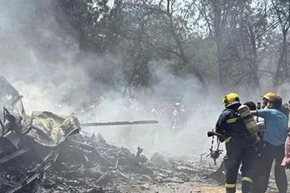 Bản tin thời sự sáng ngày 13/6/2025: Thảm kịch rơi máy bay Ấn Độ, nghi không ai sống sót