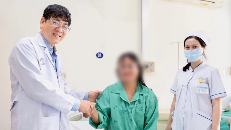 Xét nghiệm gen BRCA: Chìa khóa vàng trong điều trị và dự phòng ung thư vú di truyền