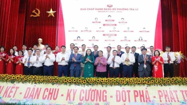 Ra mắt Ban chấp hành Đảng bộ phường Trà Lý nhiệm kỳ 2025-2030.