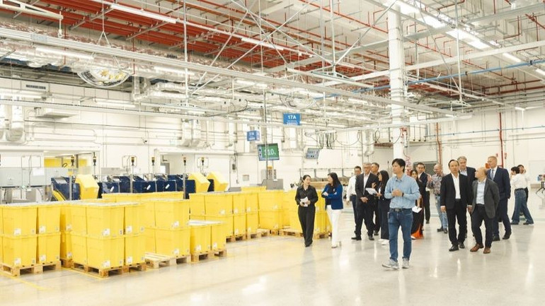 Nhà máy LEGO Manufacturing Việt Nam tại Khu công nghiệp Việt Nam-Singapore III vận hành bằng năng lượng tái tạo. v2.jpg