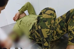 Ông Trần Tuấn đang được cấp cứu tại bệnh viện.