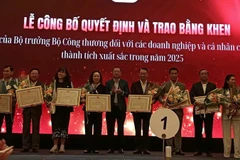 Các doanh nghiệp, cá nhân nhận Bằng khen của Bộ trưởng Công thương với thành tích xuất sắc trong năm 2025.