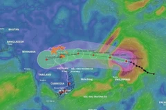 Hướng di chuyển của bão Ragasa từ hệ thống giám sát thiên tai Việt Nam. (Ảnh: TTXVN)