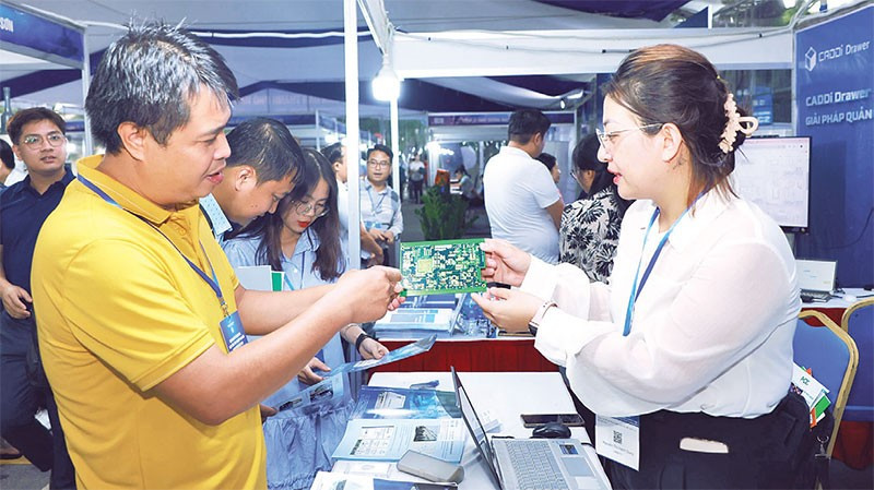 Thành phố Hà Nội đang đẩy mạnh các hoạt động nhằm phát triển ngành công nghiệp bán dẫn trên địa bàn.