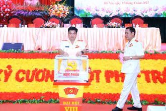 Bỏ phiếu Bầu Ban chấp hành Đại hội đại biểu Đảng bộ Cục Cảnh sát quản lý trại giam, cơ sở giáo dục bắt buộc, trường giáo dưỡng, lần thứ VIII, nhiệm kỳ 2025-2030.