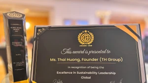Anh hùng Lao động Thái Hương vinh dự được trao tặng danh hiệu “Nhà lãnh đạo xuất sắc trong phát triển bền vững toàn cầu 2025"