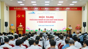 Hội nghị triển khai nhiệm vụ sản xuất kinh doanh 6 tháng cuối năm 2025 của Tổng công ty Đường sắt Việt Nam.