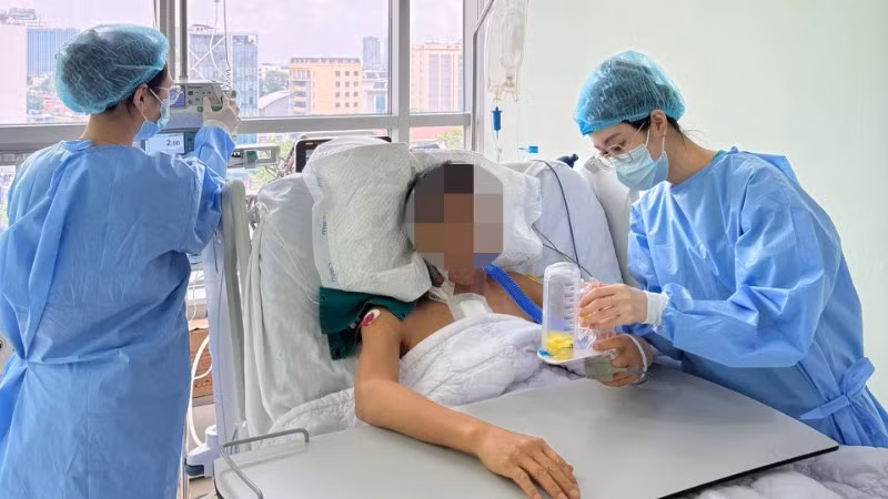 Phục hồi chức năng hô hấp cho bệnh nhân sau ghép tim.