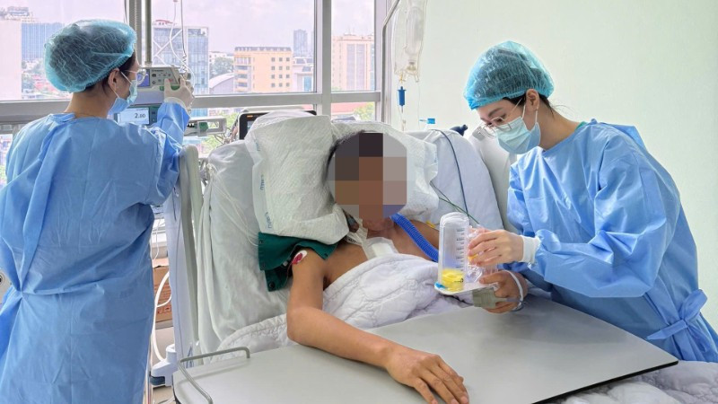 Phục hồi chức năng hô hấp cho bệnh nhân sau ghép tim.